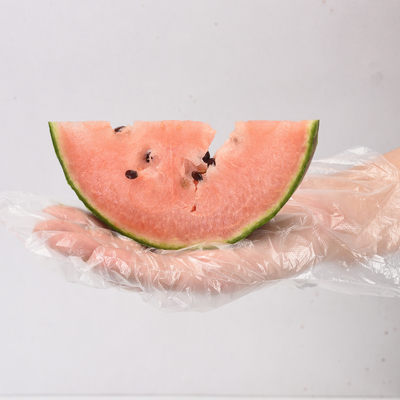 Обработка пищевых продуктов Прием пищевых продуктов Выбор PE Пластик HDPE одноразовые перчатки в прозрачной форме
