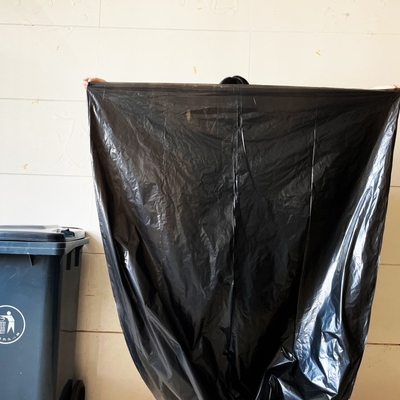 Размер по заказу Индивидуально сложенный HDPE пластиковый подрядчик очистки упаковки мусорный мешок